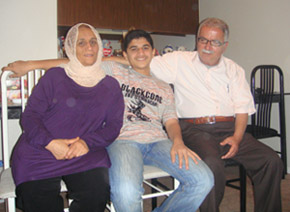 Mudhafar’s mother, Faten, his brother Anas, and his father, Fadhil. (Mudhafar al-Husseini)