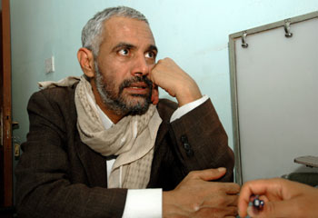 Editor Mohamed al-Maqaleh was abducted by government agents and held incommunicado for five months. (AFP/Mohamed Huwais)