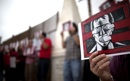 Journalists in Mexico protest violence against the media. They say they do not trust the government to protect them anymore. (AP/Guillermo Arias)