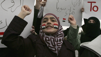 Syrians living in Jordan protest in solidarity with anti-government protesters in Syria. (Reuters/Majed Jaber)