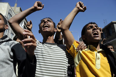 Yemeni protesters demonstrate in the capital Sana'a Thursday demanding active participation in the early presidential elections to be held this month. (AFP/Mohammed Huwais)