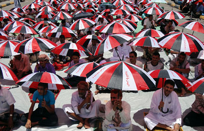 Yemeni protesters in Aden on May 11 call for the trial of former President Ali Abdullah Saleh. (AFP)