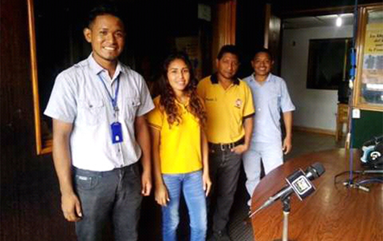 Periodistas de Tane Tanae. El sitio de noticias enfrenta acoso y amenazas por su cobertura crítica. (Amador Medina)