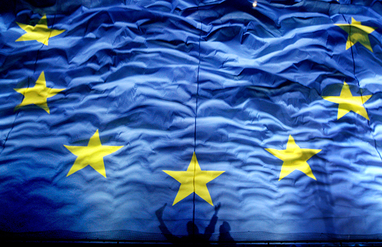 An EU flag, pictured in January 2012. The European Parliament is due to vote this month on legislation around exports of surveillance software. (AP/Vadim Ghirda)