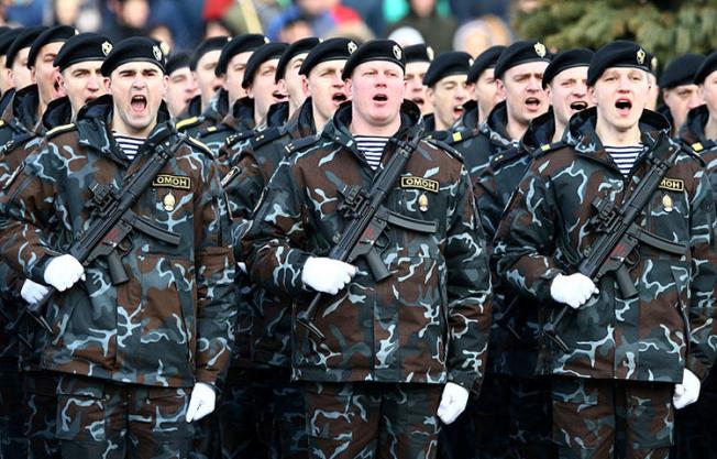 Police on parade as to mark the 100th anniversary of the Belarusian Police in Minsk, Belarus on March 4, 2017. (Reuters/Vasily Fedosenko)