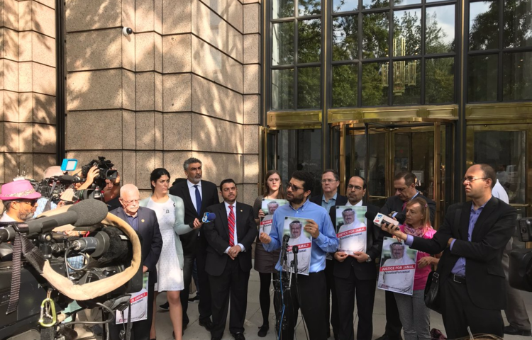 CPJ Middle East and North Africa Program Coordinator Sherif Mansour speaks at a vigil and press conference for Jamal Khashoggi at The Washington Post in Washington, D.C. (CPJ/Michael DeDora)