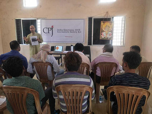 India Correspondent Kunal Majumder presents CPJ's India elections safety kit on April 4 in Bijapur. (CPJ)