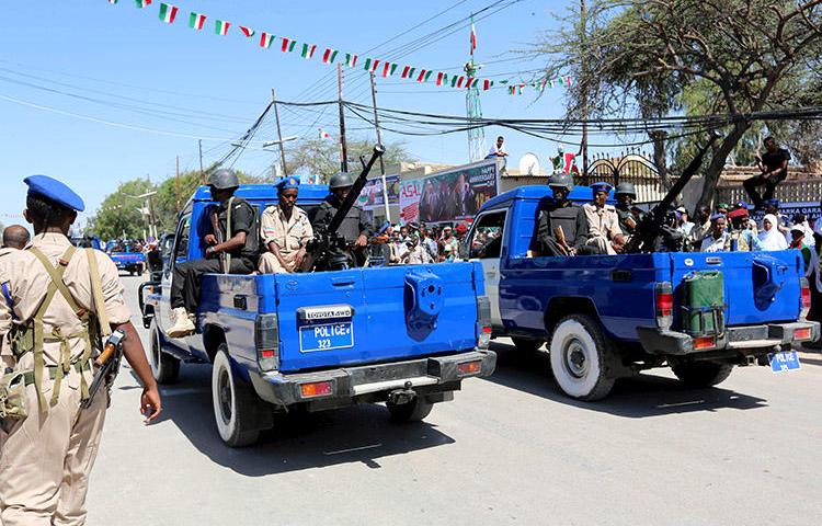 Police officers are seen in Hargeysa, Somaliland, on May 18, 2015. Police recently shut down two TV stations in the breakaway region. (Reuters/Feisal Omar)