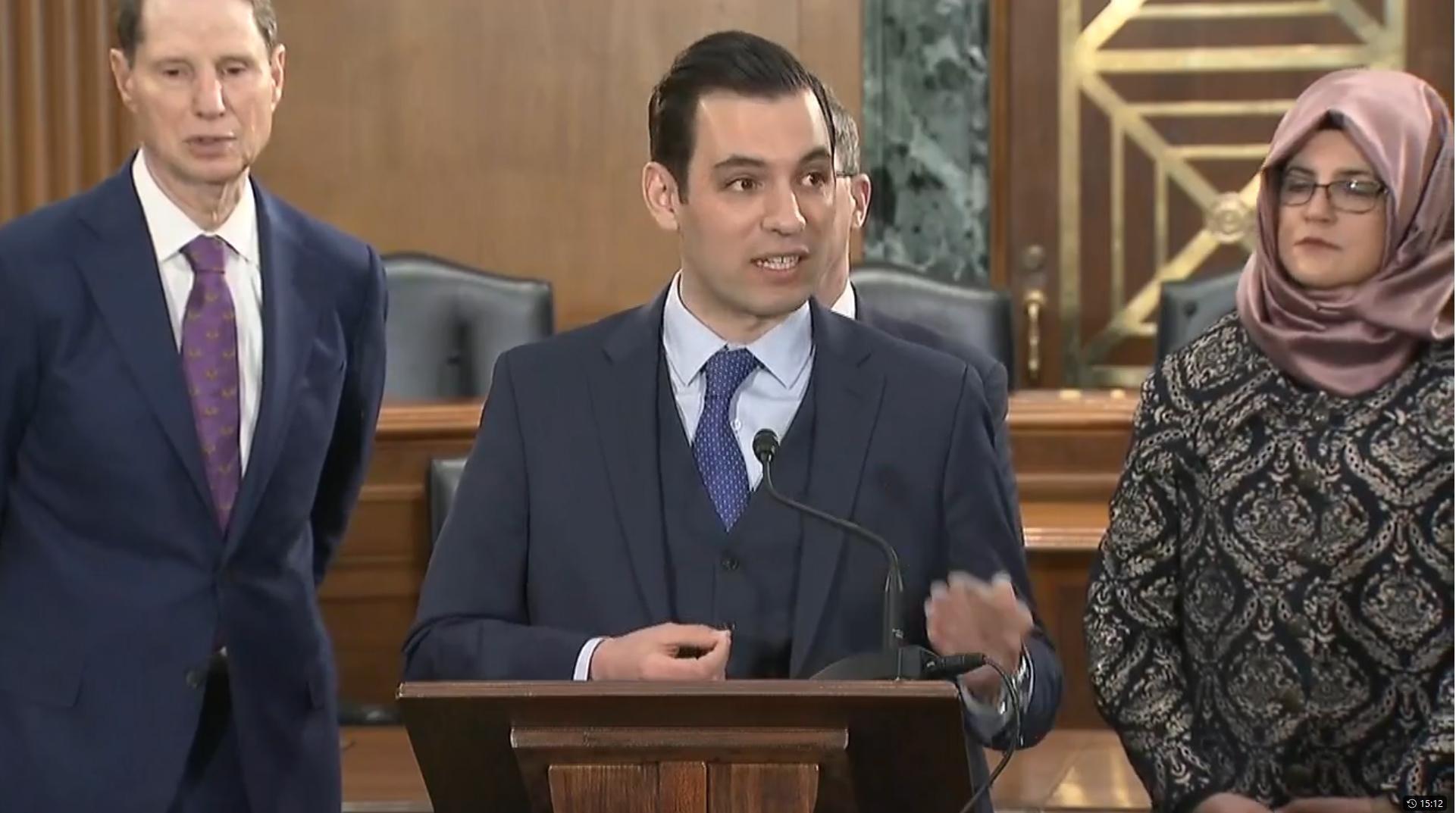 From left to right: U.S. Senator Ron Wyden; CPJ Washington Advocacy Manager Michael De Dora; and Hatice Cengiz, Jamal Khashoggi’s fiancée, at an event in the U.S. Senate in Washington, D.C., on March 3. (Screenshot taken from event live stream hosted on Twitter by Senator Wyden, @RonWyden.)