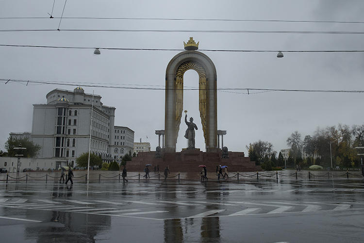 Dushanbe, Tajikistan, is seen on November 2, 2015. Journalist Avazmad Ghurbatov was recenty beaten by unidentified assailants in Dushanbe. (AFP/Brendan Smialowski)