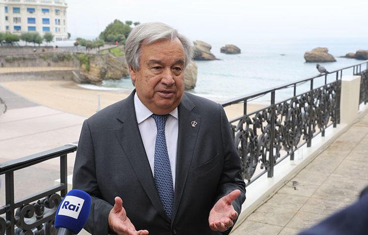 UN Secretary General Antonio Guterres speaks to the press in Biarritz, France, on August 26, 2019, during the annual G7 Summit. (AFP/Ludovic Marin)