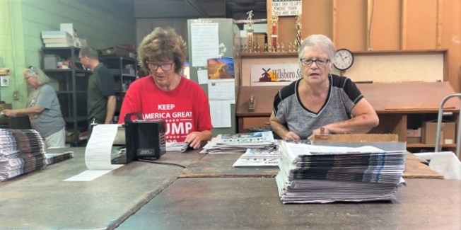 Marion County Record delivery team Bev Baldwin and Barb Creamer