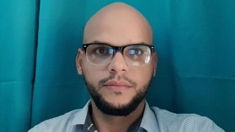 On April 26, freelance journalist José Luis Tan Estrada was arrested in the Cuban capital of Havana and has since been detained in the Villa Marista prison. (Photo: Provided by Yucabyte)