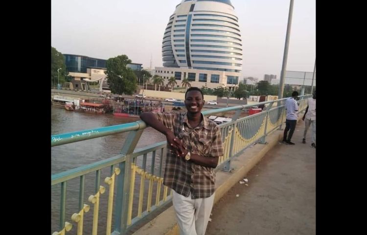 On Tuesday, June 4, soldiers with the Sudanese paramilitary group Rapid Support Forces raided journalist Abdel Razek’s home in the el-Dorshab neighborhood north of Khartoum and shot him dead along with three of his family members. (Photo: Ezzeldin Arbab)