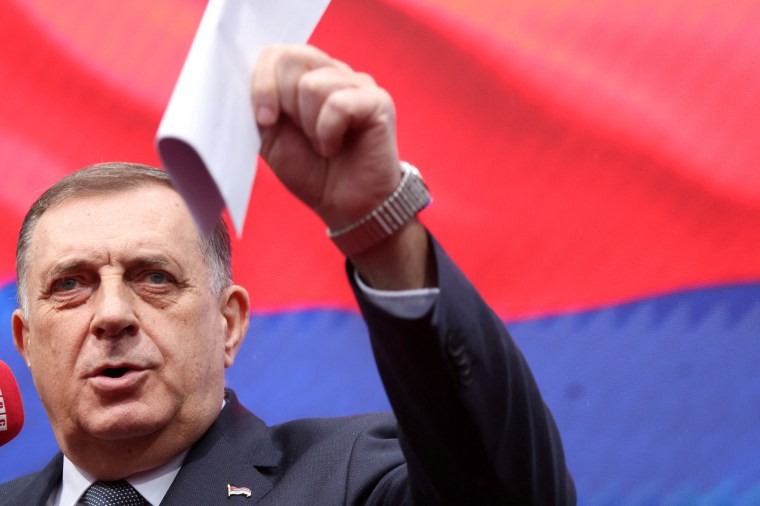President of Republika Srpska (Serb Republic) Milorad Dodik addresses his supporters reacting to a court decision on charges that he defied rulings by an international peace envoy, in Banja Luka, Bosnia and Herzegovina, February 26, 2025.