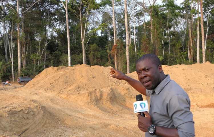 Akwasi Agyei Annim making a video of the mining site, shortly before the attack. Source- Akwasi Agyei Annim